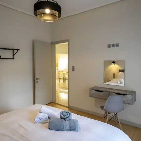 Lägenhet Meteora Rockside